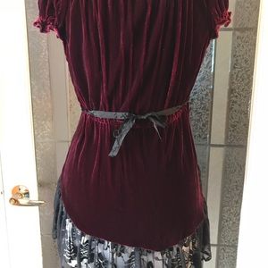 Vintage Saloon Top , Condition is New